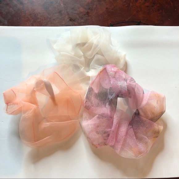 NEW Oversized Scrunchies Bundle - Picture 2 of 8